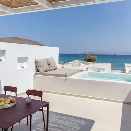 Citadela Paros Molos - Beachfront Maisonette With Plunge Pool Exterior photo